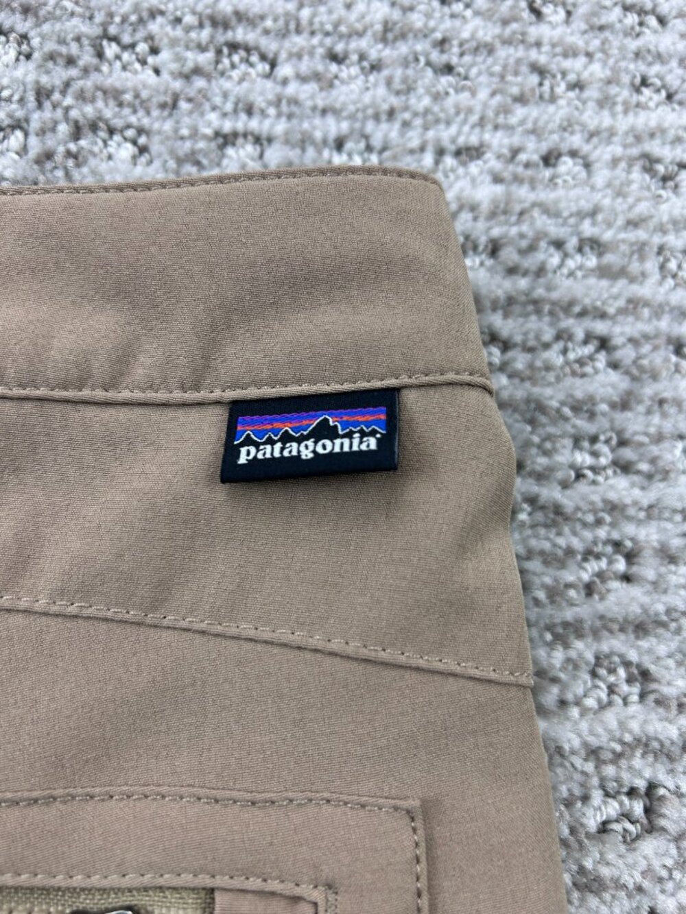 Patagonia Shorts Women Size 8 Brown Athletic Activewear Polyester Nylon Short